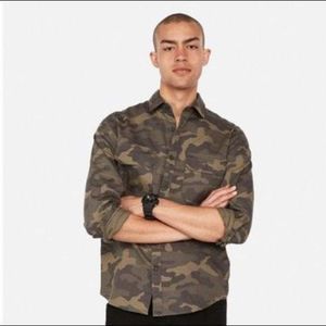 Express Men's Camo Print Slim Pocket Shirt